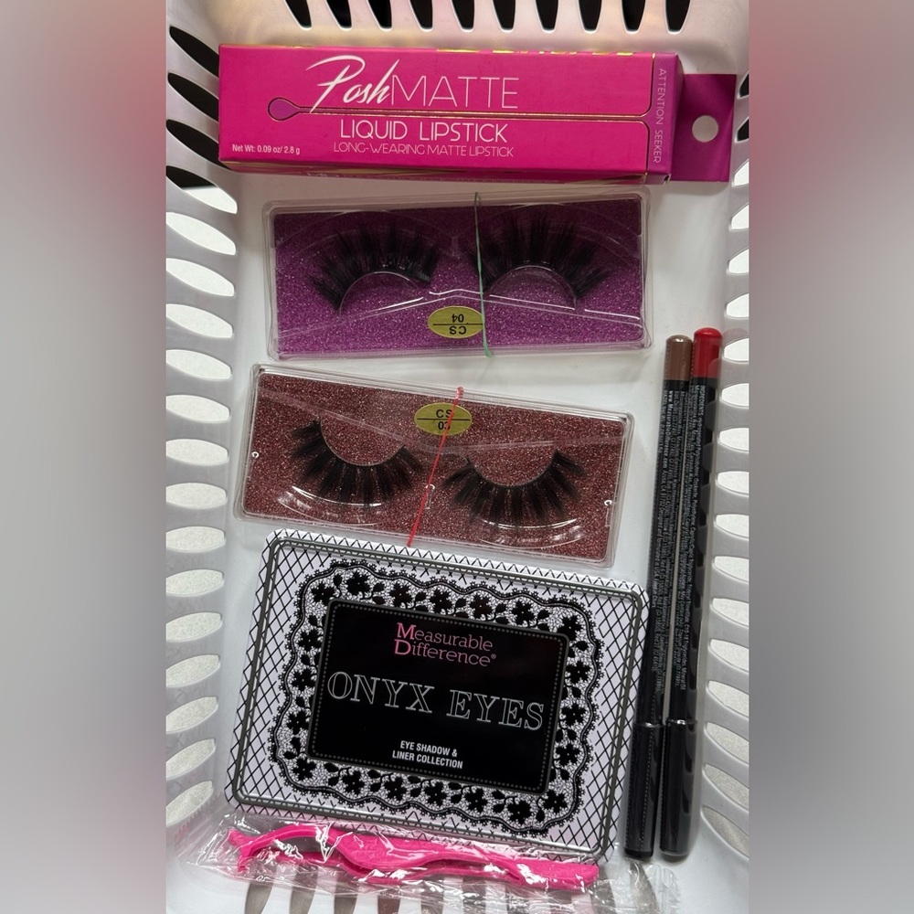 Measurable Difference Onyx Eyes Lash and Liner Set